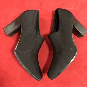 Vintage Hilliard&Hanson Stretch Fabric Shoes